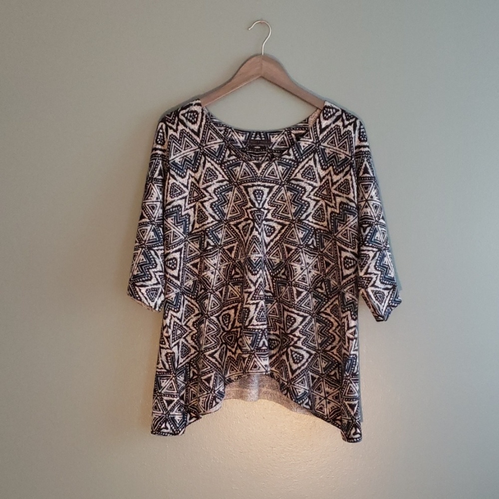 Nally & Millie top